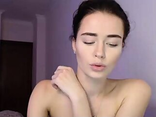 solo hottest brunette